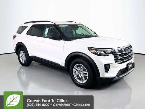 New 2026 Ford Explorer Active image 1