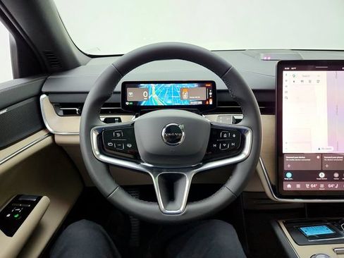 New 2026 Volvo EX90 Plus AWD/4WD image 21