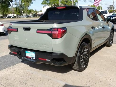 Used 2022 Hyundai Santa Cruz SE FWD image 4