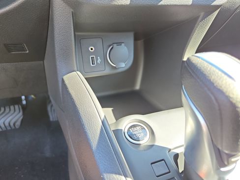 New 2025 Nissan Kicks Play S image 26