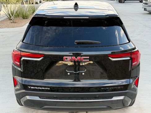 Used 2025 GMC Terrain Elevation image 6
