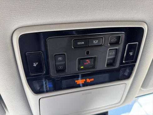 Certified 2025 Toyota Grand Highlander FWD image 7