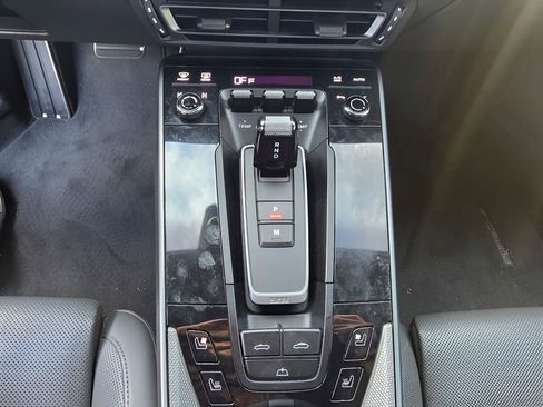 Used 2021 Porsche 911 Carrera 4S image 15