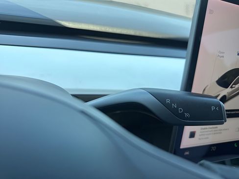 Used 2022 Tesla Model 3 Performance image 18