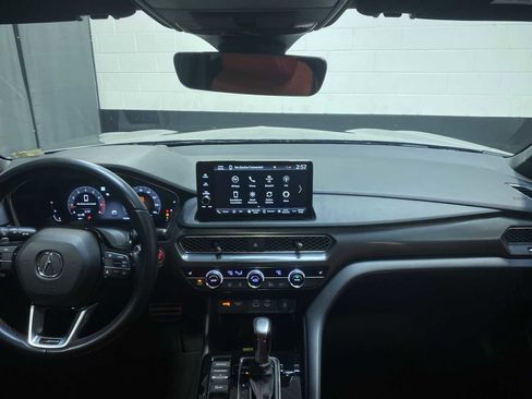 Used 2023 Acura Integra A-Spec image 10