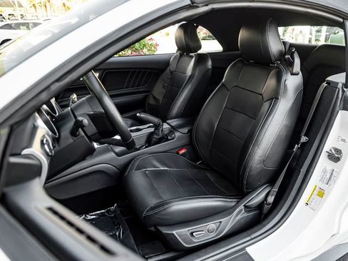 Used 2019 Ford Mustang Premium RWD image 15