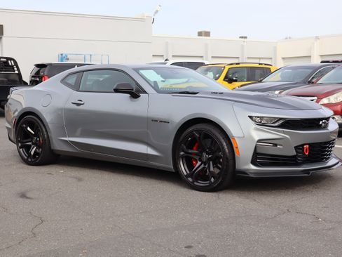 Used 2024 Chevrolet Camaro SS image 2