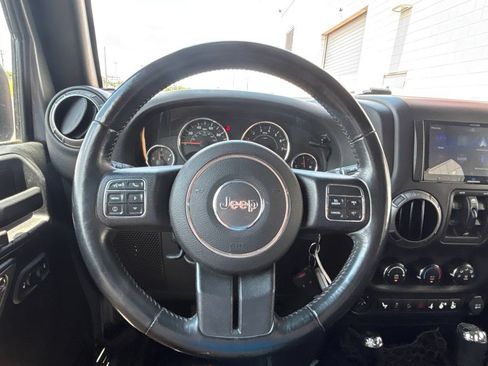 Used 2016 Jeep Wrangler Unlimited Sport w/ Quick Order Package 24S AWD/4WD image 17
