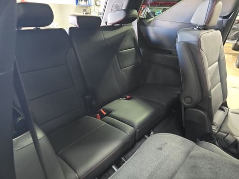 New 2026 Chevrolet Traverse Z71 w/ Driver Confidence Package image 12