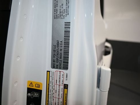 New 2026 Jeep Gladiator Willys image 16