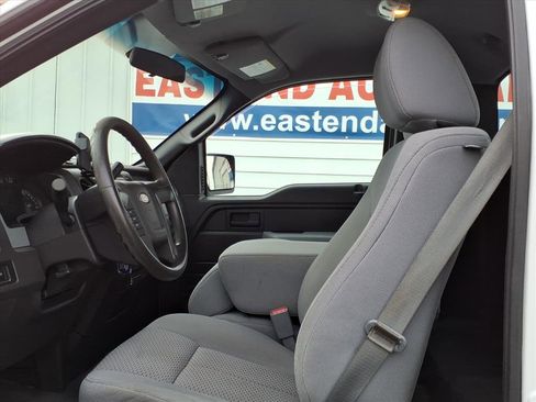 Used 2012 Ford F150 XL w/ Trailer Tow Pkg image 6