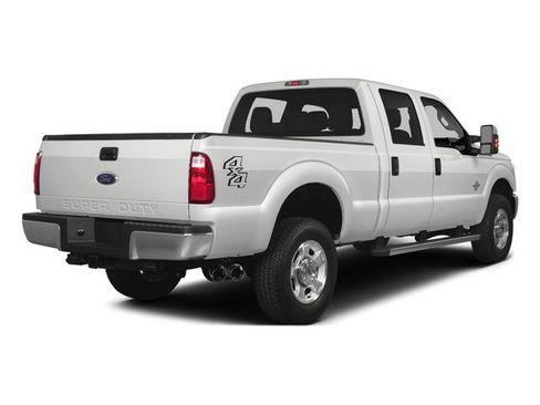Used 2016 Ford F250 Platinum w/ FX4 Off-Road Package image 2