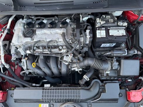 Used 2021 Toyota Corolla LE image 13