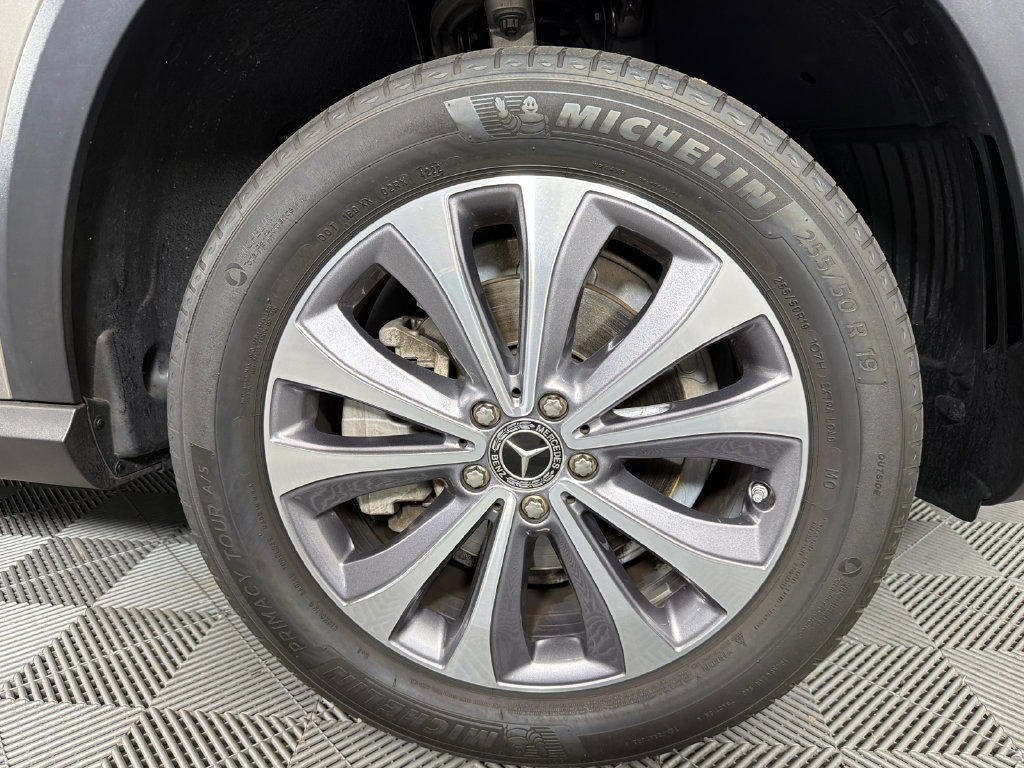 Certified 2023 Mercedes-Benz GLE 350 w/ Premium Package image 12