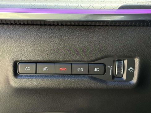 Used 2025 Jeep Wagoneer S Limited AWD/4WD image 25