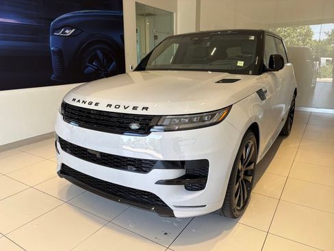 New 2026 Land Rover Range Rover Sport Dynamic SE AWD/4WD image 1