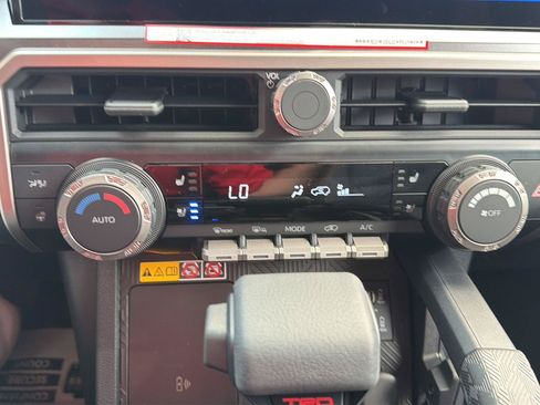 New 2026 Toyota 4Runner TRD Off-Road Premium AWD/4WD image 21