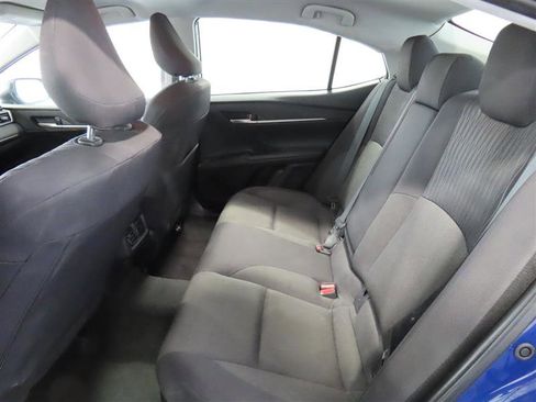 Used 2025 Toyota Camry LE FWD image 30