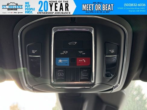 New 2025 Jeep Grand Cherokee Laredo X w/ Luxury Tech Group I image 30