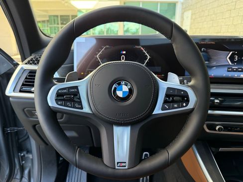 New 2026 BMW X5 sDrive40i image 23