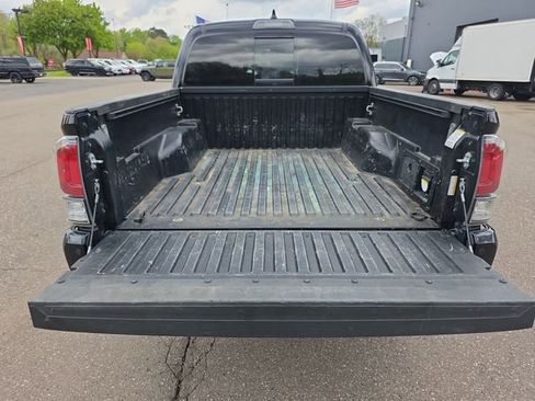 Used 2023 Toyota Tacoma Limited AWD/4WD image 25