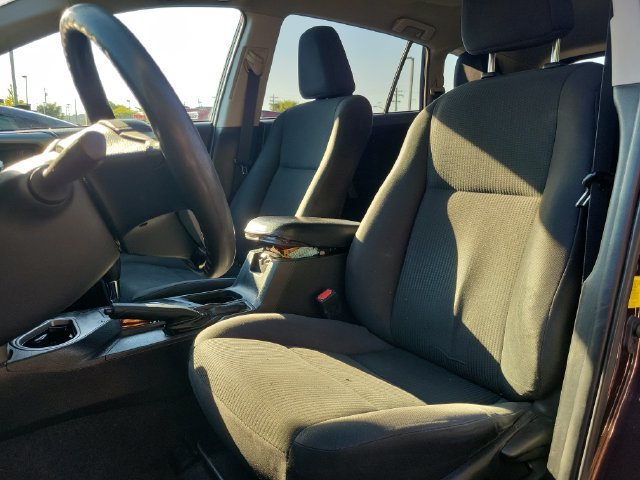 Used 2017 Toyota RAV4 LE w/ All Weather Liner Package FWD image 19