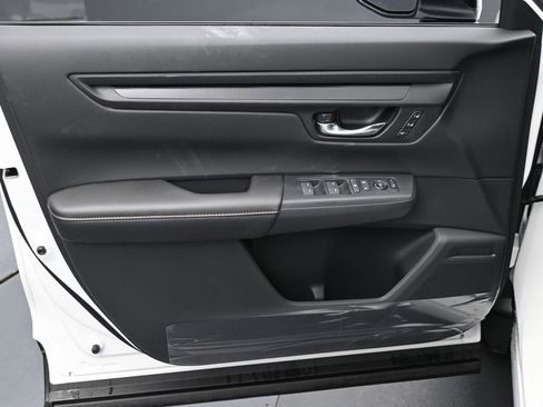 Used 2025 Honda CR-V Sport-L image 22