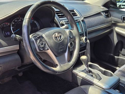 Used 2013 Toyota Camry SE FWD image 31