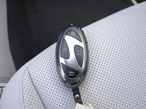 New 2026 Hyundai Kona Limited FWD image 32
