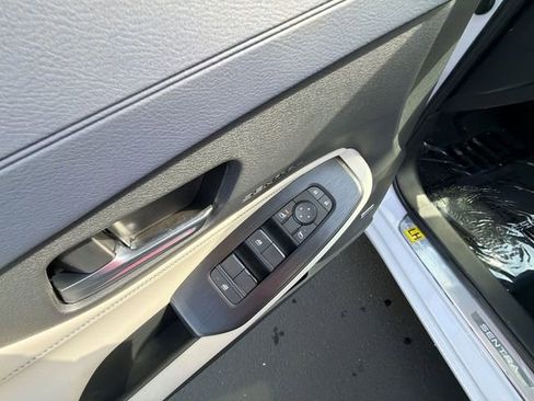 New 2026 Nissan Sentra SL w/ Floor Mat Package FWD image 13