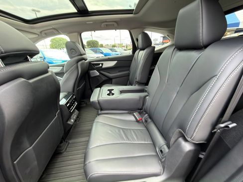 Certified 2026 Acura MDX w/ Technology Package FWD image 38