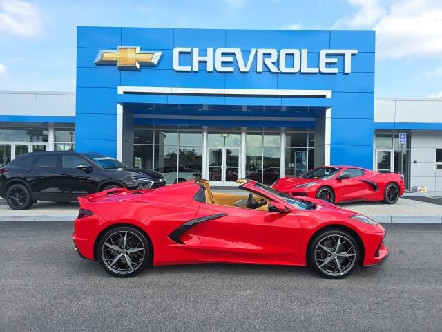 Used 2022 Chevrolet Corvette Stingray Premium Conv w/ Z51 Performance Package RWD image 2