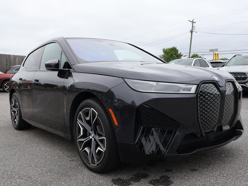 Used 2025 BMW iX M60 AWD/4WD image 7