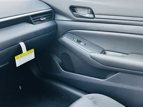 Certified 2025 Nissan Altima 2.5 S image 25