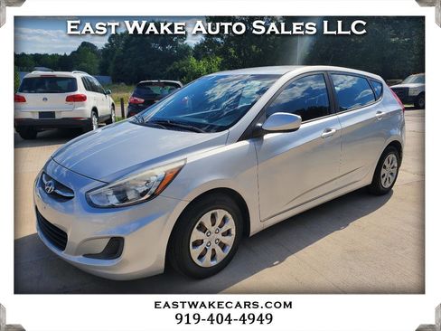 Used 2016 Hyundai Accent SE FWD image 1