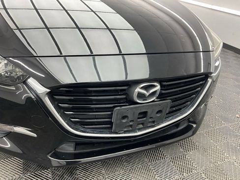 Used 2017 MAZDA MAZDA3 Grand Touring image 29
