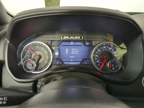Used 2025 RAM 1500 Big Horn AWD/4WD image 37