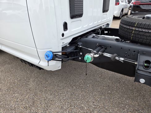 New 2026 RAM 3500 Tradesman AWD/4WD image 26