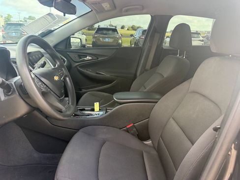 Used 2023 Chevrolet Malibu LS FWD image 9