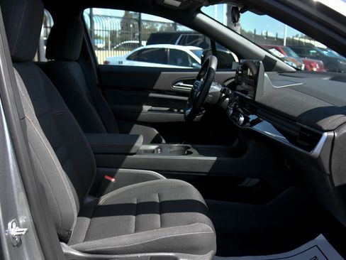 Used 2024 Honda Prologue EX image 47