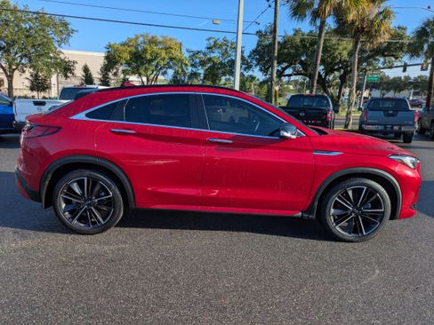 Used 2023 INFINITI QX55 Essential image 3