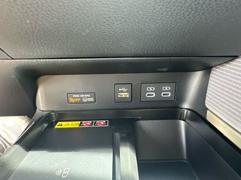 New 2026 Toyota Camry SE FWD image 34