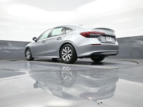 Certified 2025 Honda Civic LX image 31