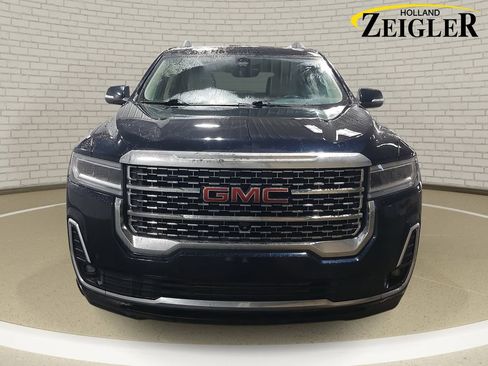 Used 2022 GMC Acadia Denali w/ Denali Ultimate Package image 2