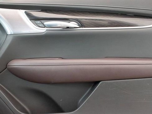 Certified 2023 Cadillac XT6 Premium Luxury w/ Technology Package AWD/4WD image 11