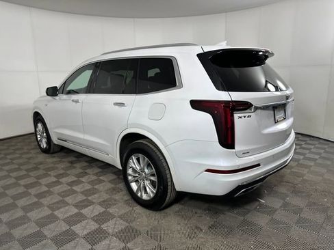 Used 2022 Cadillac XT6 Luxury image 5