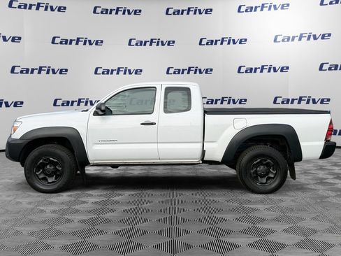 Used 2012 Toyota Tacoma 4x4 Access Cab image 2
