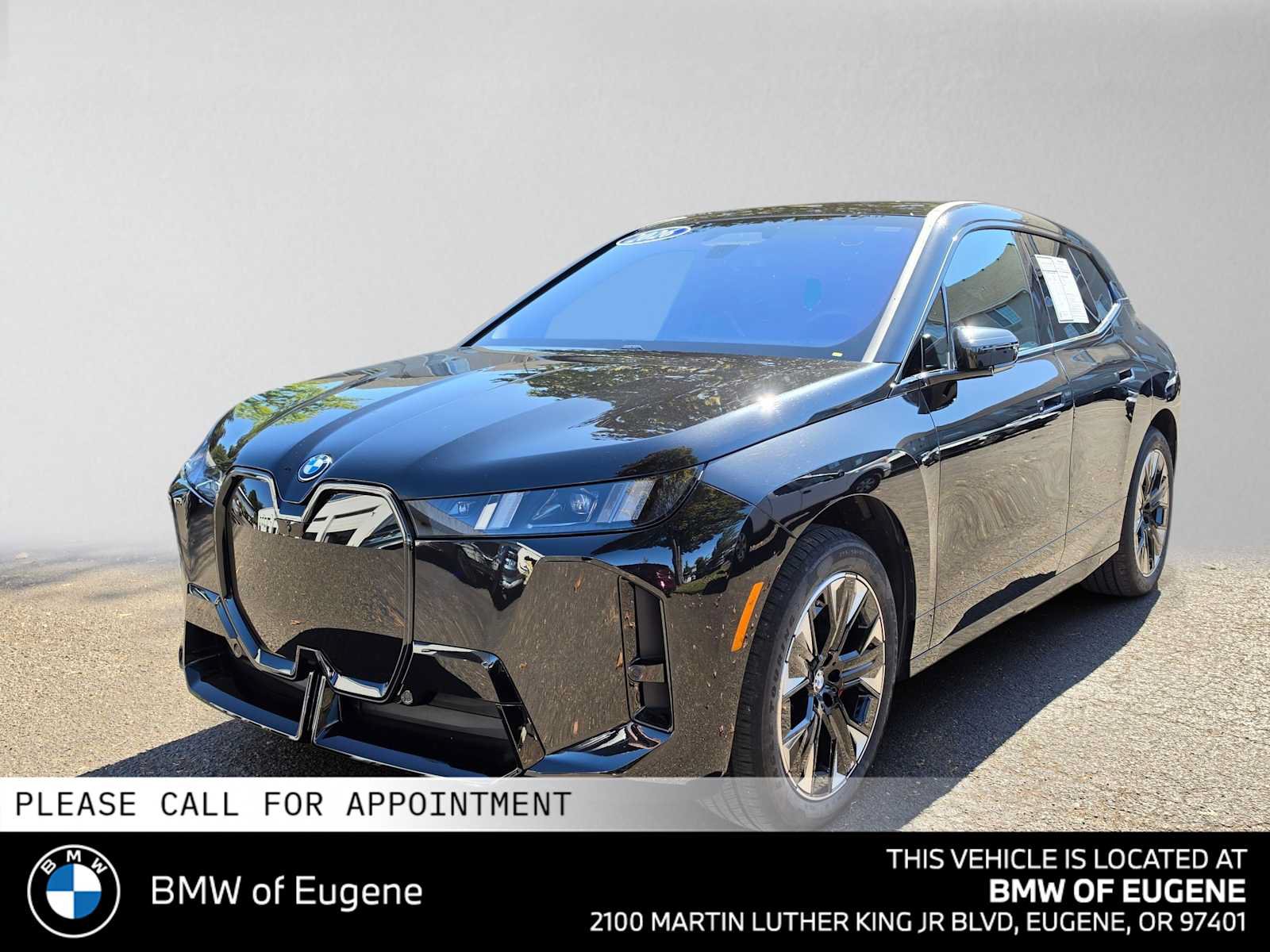 Used 2026 BMW iX xDrive45 w/ M Sport Package AWD/4WD image 7