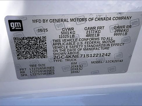 Used 2025 Chevrolet Silverado 2500 LT w/ All Star Edition image 30