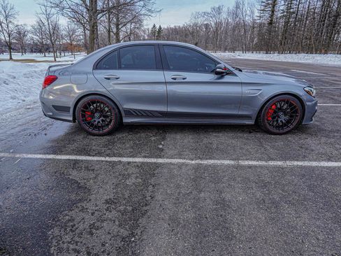 Used 2015 Mercedes-Benz C 63 AMG S image 4